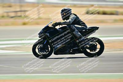 media/Sep-07-2025-TrackXperience (Sun) [[ee17e62fad]]/Level 3/Session 4 (Lower Chicane)/